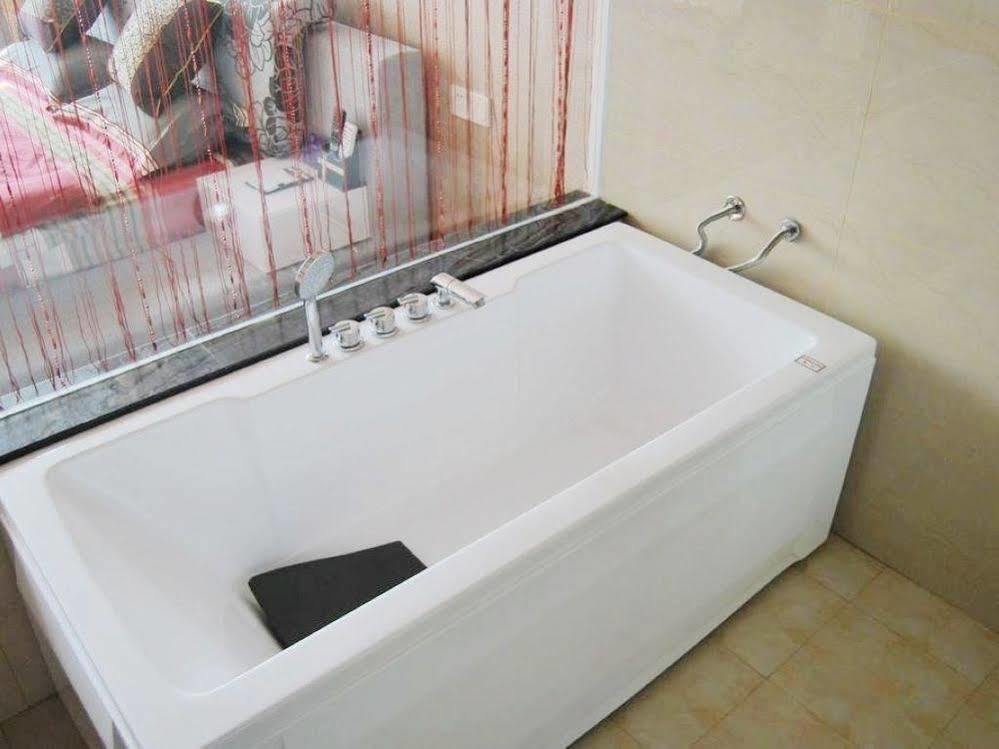 Mo'Er Holiday Hotel Nantong Luaran gambar